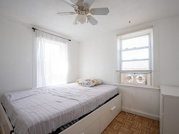 5th image of 44 Kings Cove Way