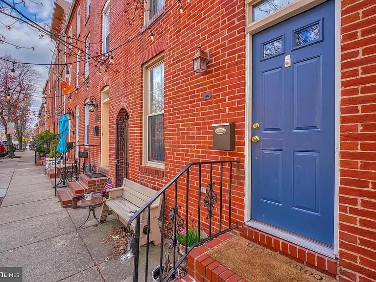 1412 Battery Ave — Photo 1