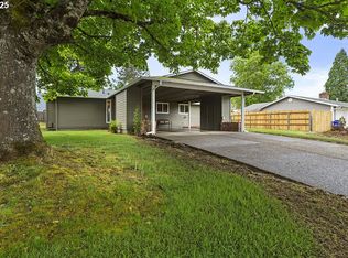 18721 Boynton St, Oregon City, OR 97045