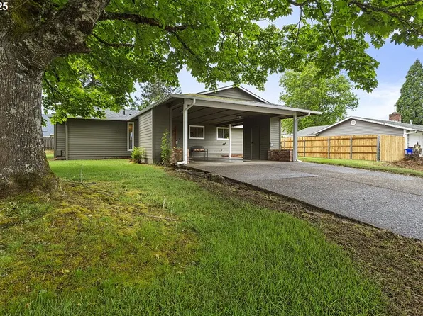 18721 Boynton St, Oregon City, OR 97045