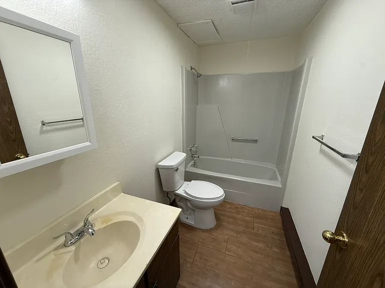 2875 Springreen Dr #3 — Photo 8
