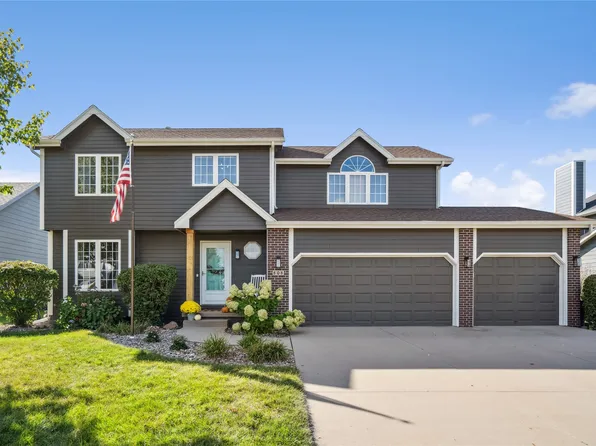 808 SE Shawver Dr, Grimes, IA 50111