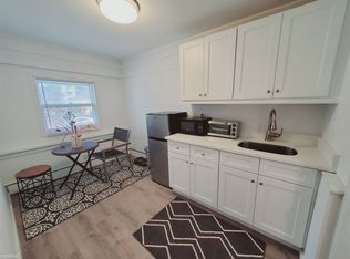 246 Knickerbocker Ave, Stamford, CT 06907