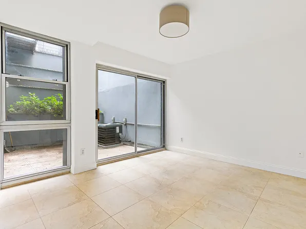 231 16th Street image 14 of 15