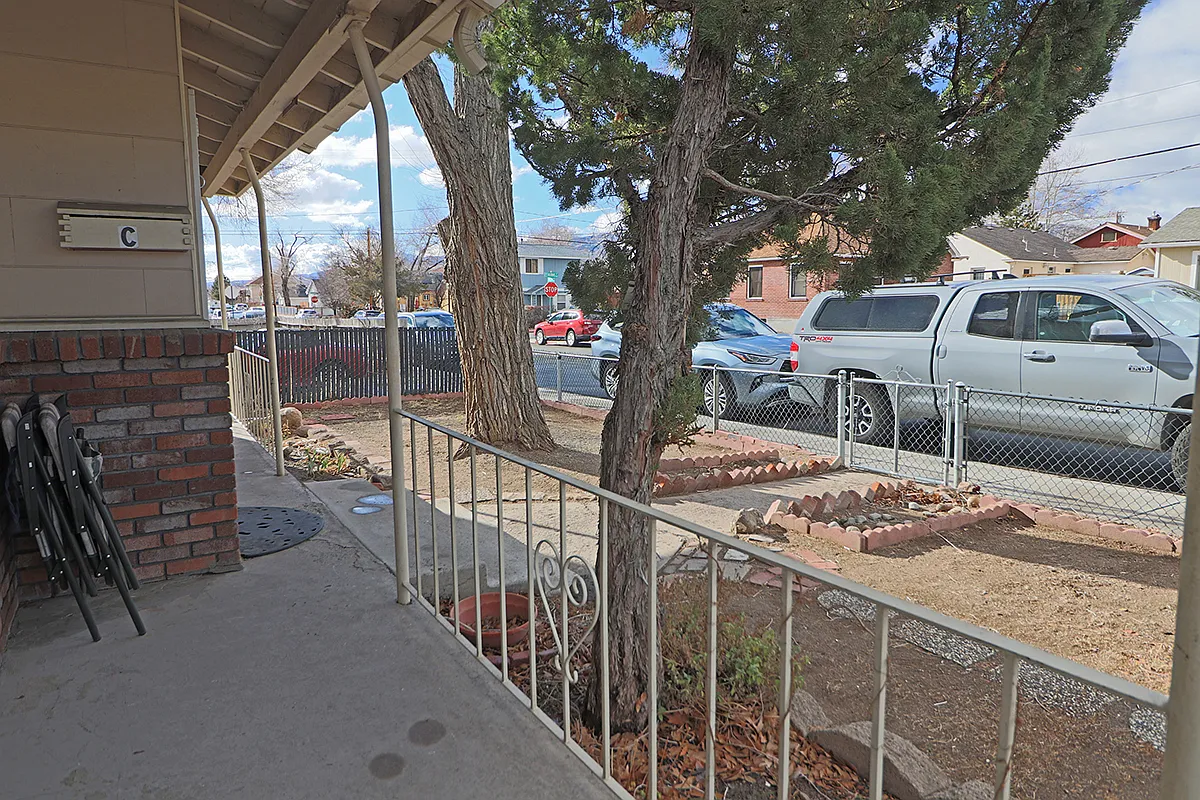 Building Photo - 1060 Wilson Ave #A