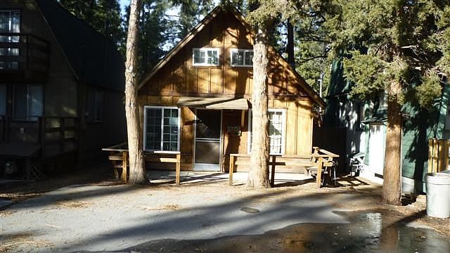 1st image of 1035 W Rainbow Blvd