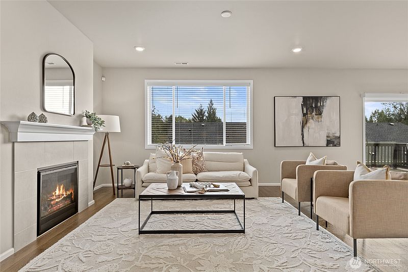 5th image of 934 122nd Avenue SE #79