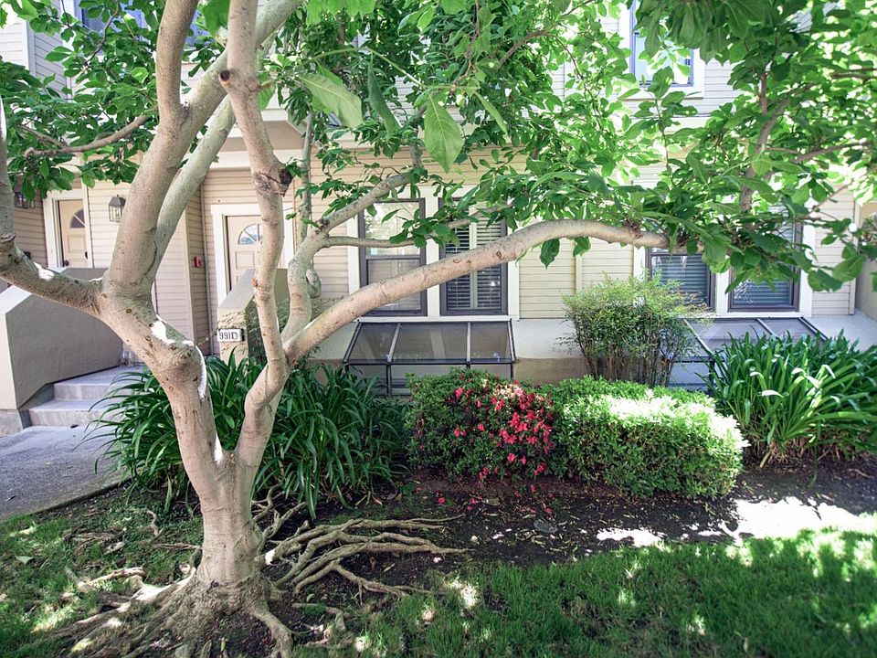 2nd image of 991 La Mesa Ter Unit D
