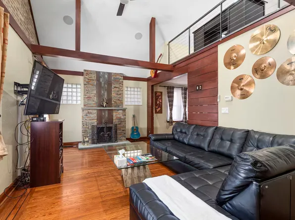 5638 Botanical Ave, Saint Louis, MO 63110