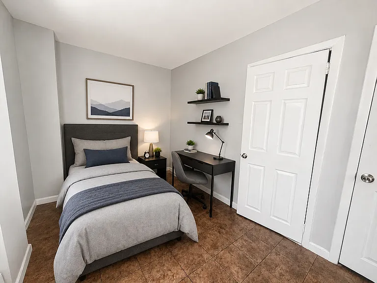 2601 N Sartain St — Photo 14