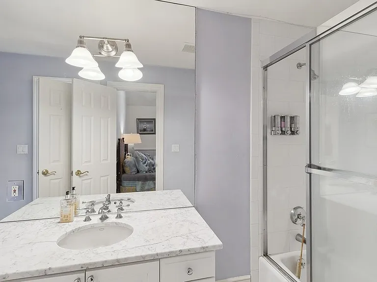 2296 Deerfield Rd — Photo 34