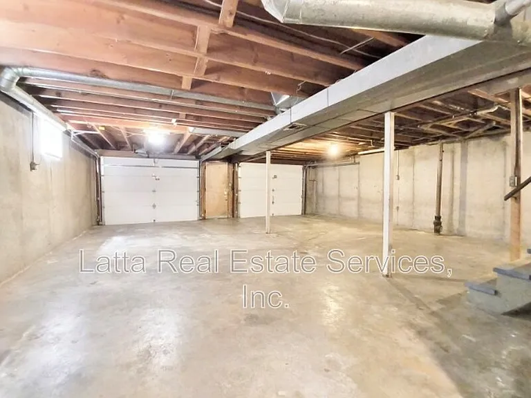 719 NW 6th St #A — Photo 14