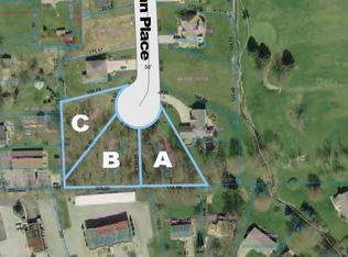 Lynn Pl, Warren, OH 44483