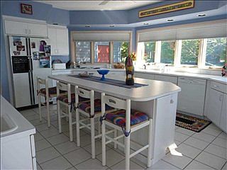 5th image of 2303 Terrace Ave