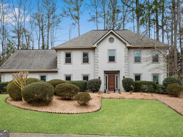 177 Lakeside Dr NW, Kennesaw, GA 30144