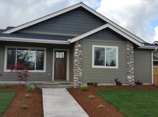 1001 SW Stoney Creek Ln, Grants Pass, OR 97527