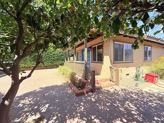 3rd image of 545 S Calle Amigos #A