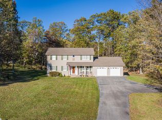 218 Oak Ridge Ct, Blue Ridge, VA 24064