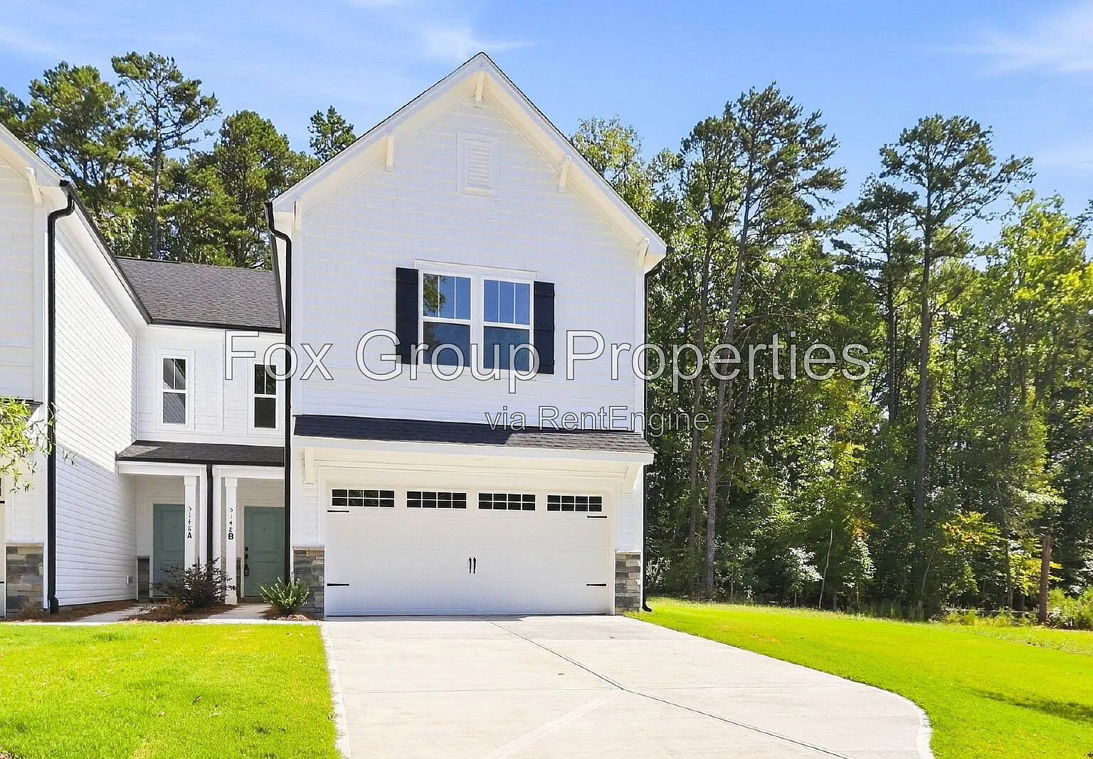 3 bed, 2.5 bath, 1700 sqft, $2,000 — Photo 1
