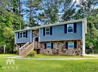 521 Tanbark Pl, Fairburn, GA 30213