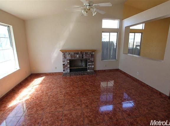 2nd image of 9886 N Ferrel Ct