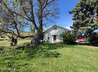 13918 McAuley Rd, Yakima, WA 98908