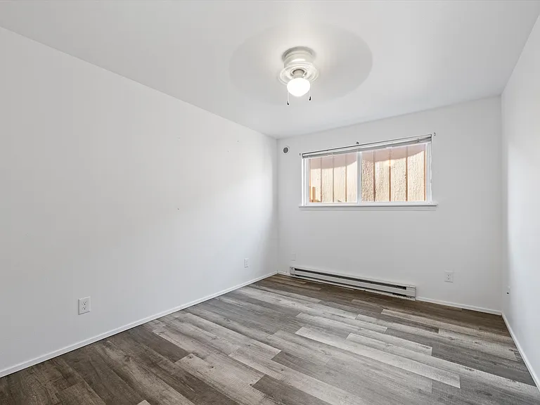 3121 W Hood Ave #E103 — Photo 15