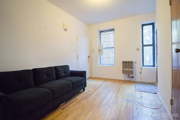 Rented by City Connections Realty | media 17
