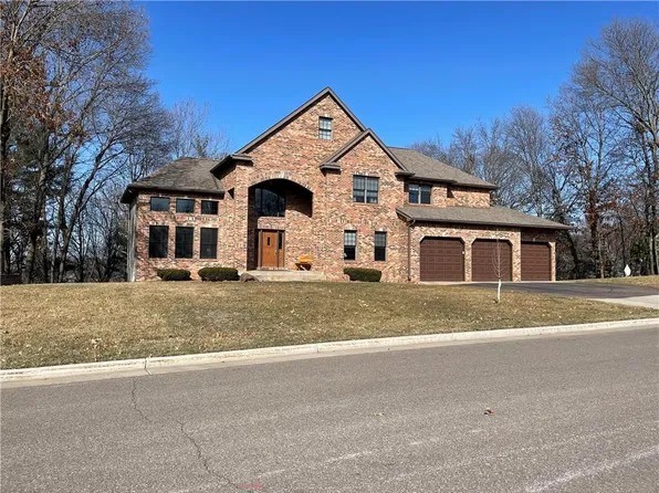 1520 Knollwood Trail, Altoona, WI 54720