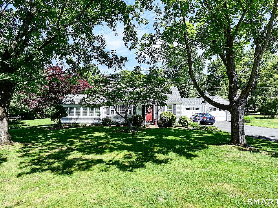 1st image of 129 Marilyn Drive