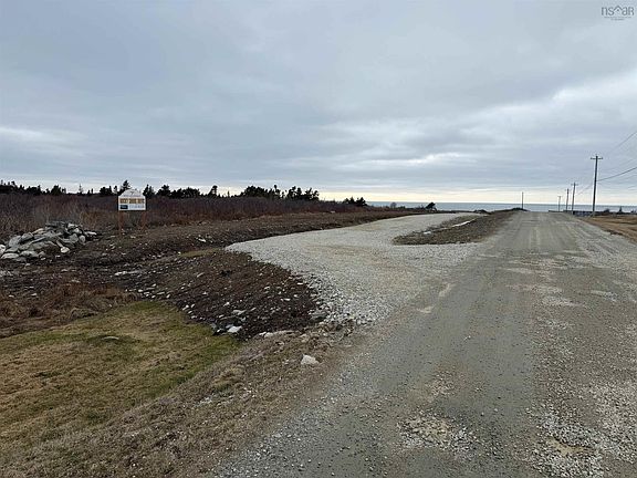 3rd image of 2 Highway 304 #R