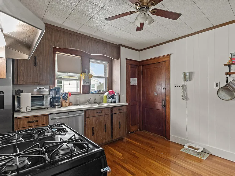 68 Putnam Rd — Photo 8