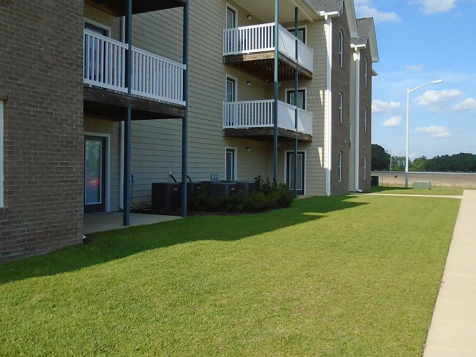 Building Photo 3