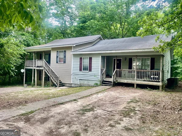 97 Forest Pl, Lawrenceville, GA 30046