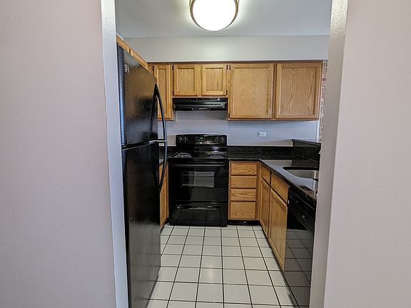2nd image of 5650 Abbey Dr #4F