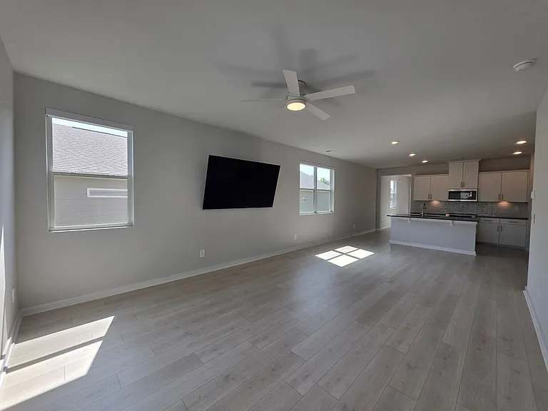 1037 Royal Gorge Ct — Photo 6