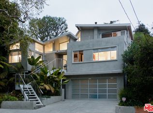 348 Sycamore Rd, Santa Monica, CA 90402