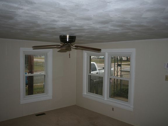 Living Room 817 Veda St