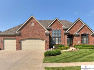 11531 Scott St, Omaha, NE 68142