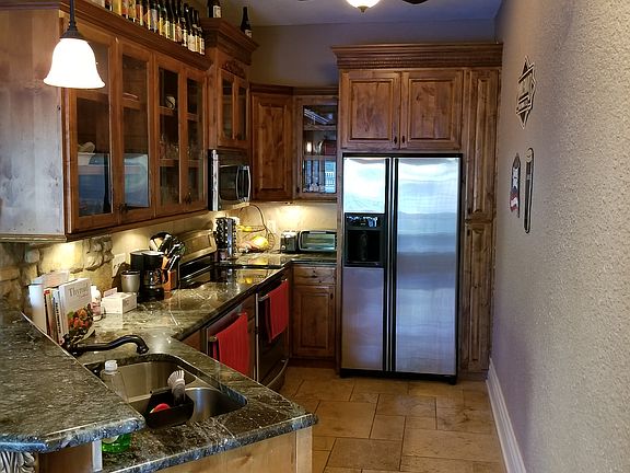 5th image of 1111 W 46th St APT 7