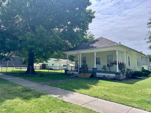 404 E Wilson St, Ottawa, KS 66067