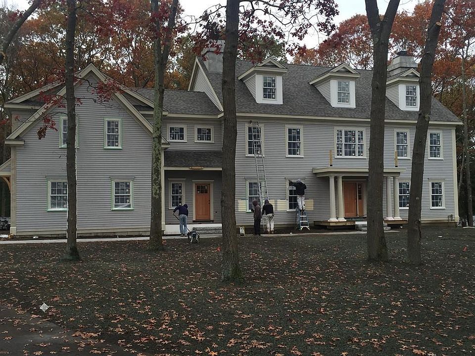 2nd image of 7 Dancer Farm Dr