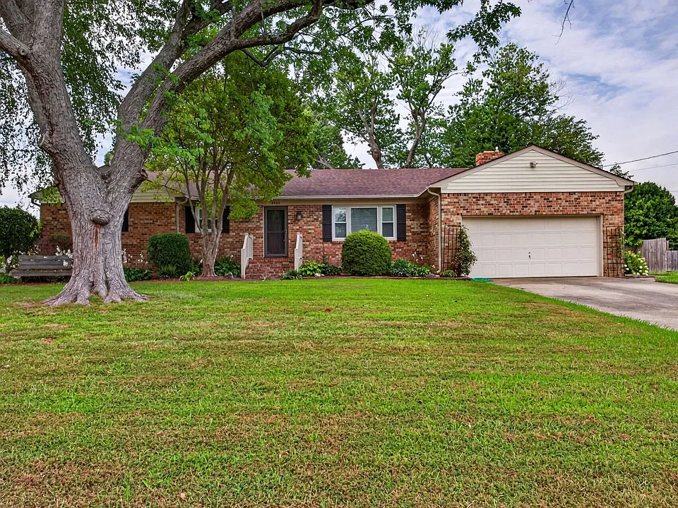 2436 Hood Dr