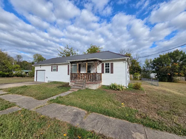 734 Cedar Avenue, Cabool, MO 65689