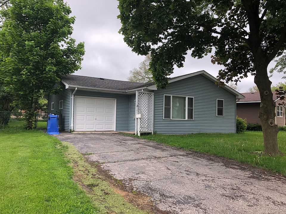 1st image of 752 Navajo Dr