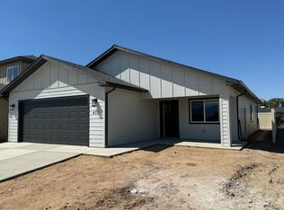 417 Pear Ln, Grand Junction, CO 81504