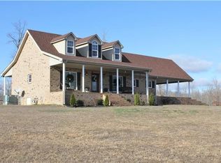 1871 Tummins Rd, Mc Ewen, TN 37101