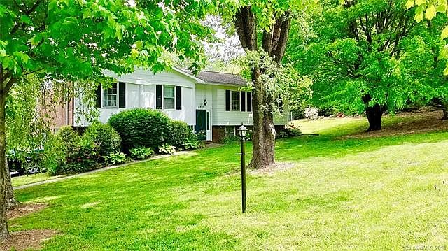 1st image of 2217 Glenheath Dr