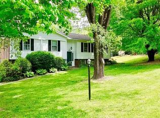 2217 Glenheath Dr, Hendersonville, NC 28791