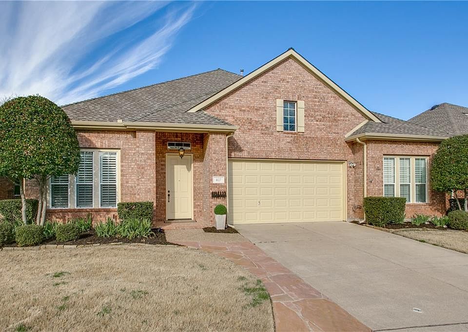 1st image of 427 Cabellero Ct